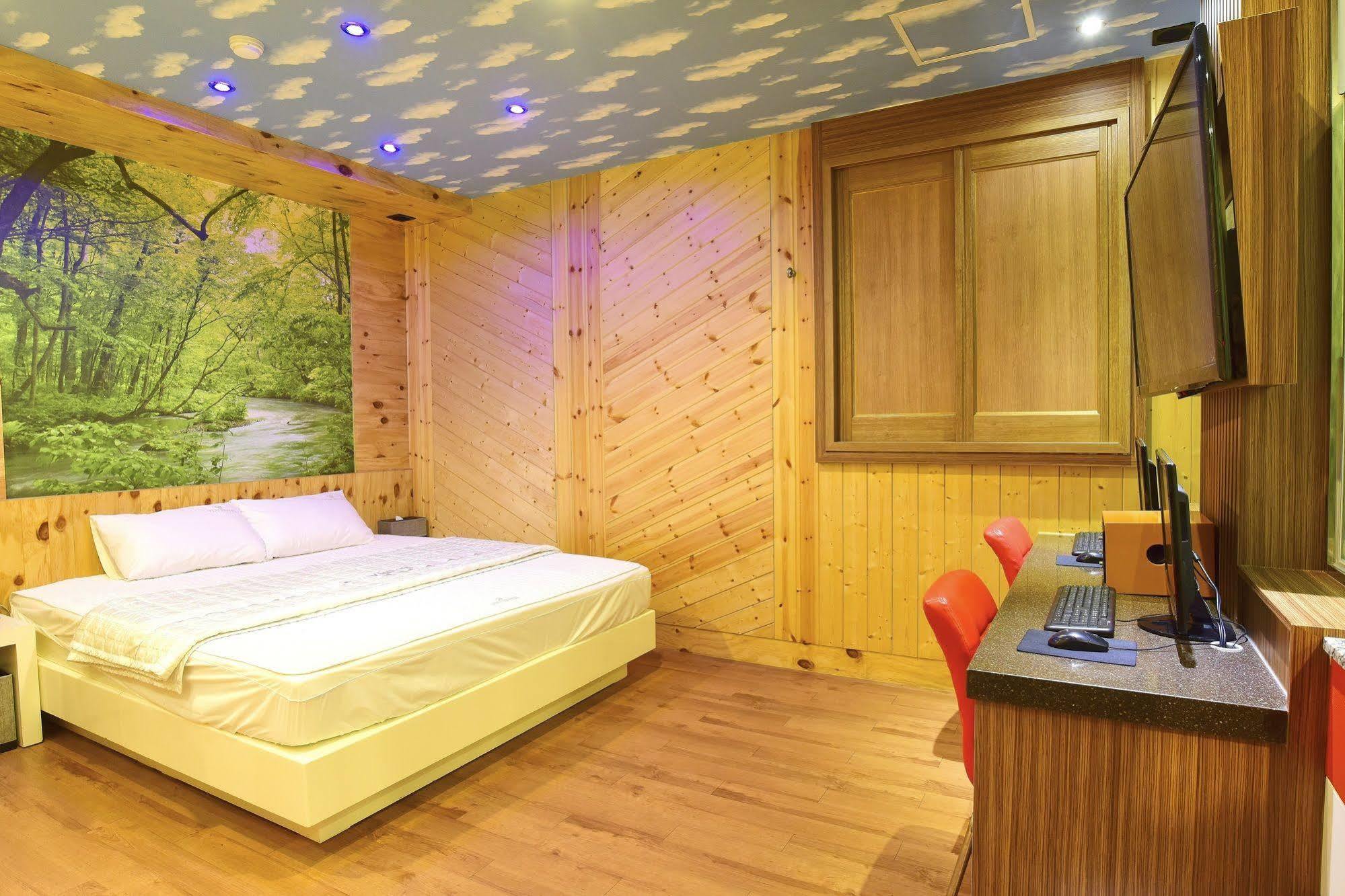 Vovtel Motel ปูซาน ภายนอก รูปภาพ